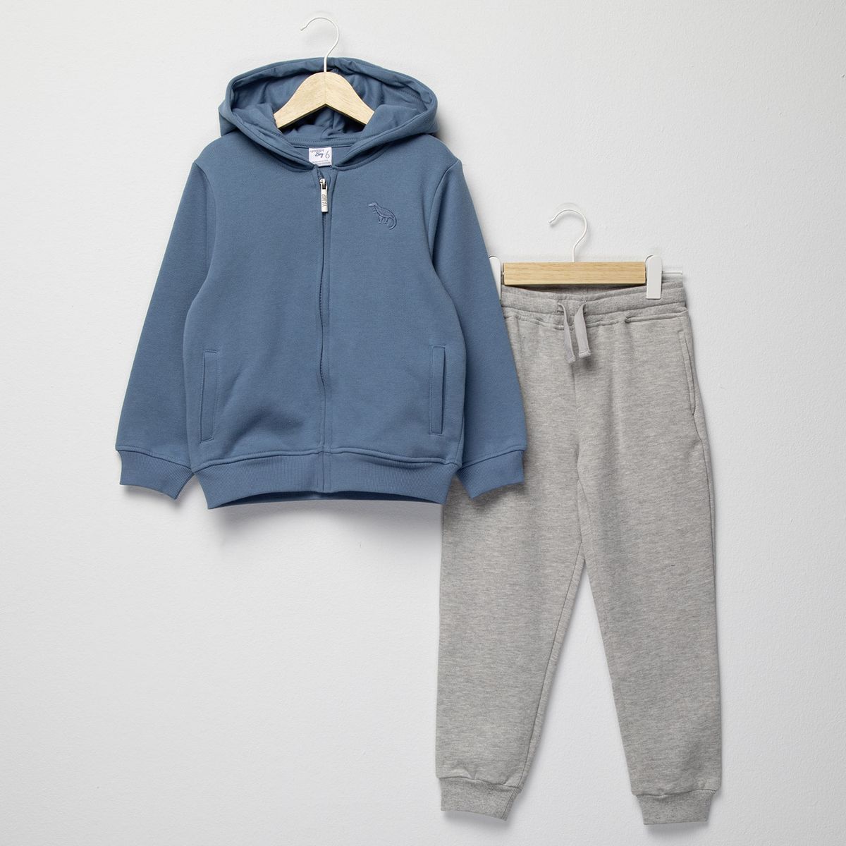 YAMP - Conjunto Polerón + Pantalón De Buzo Niño Yamp