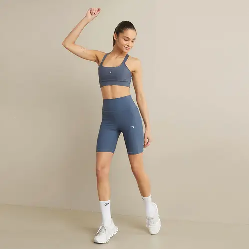 DIADORA - Short Deportivo Mujer