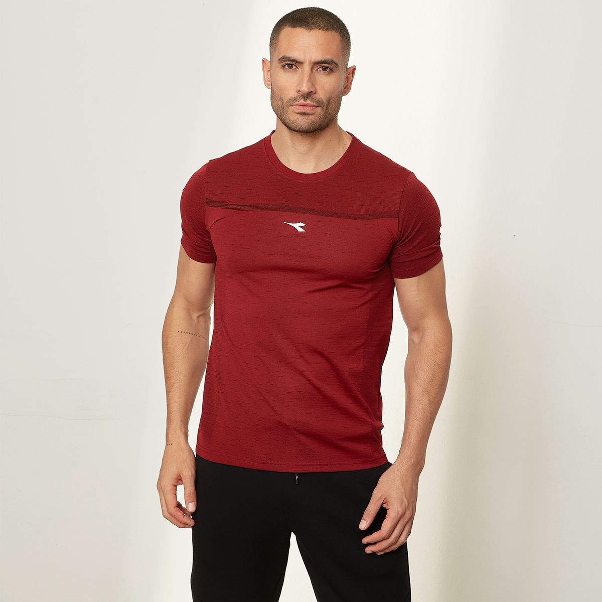 DIADORA - Polera Manga Corta Deportiva Hombre Diadora
