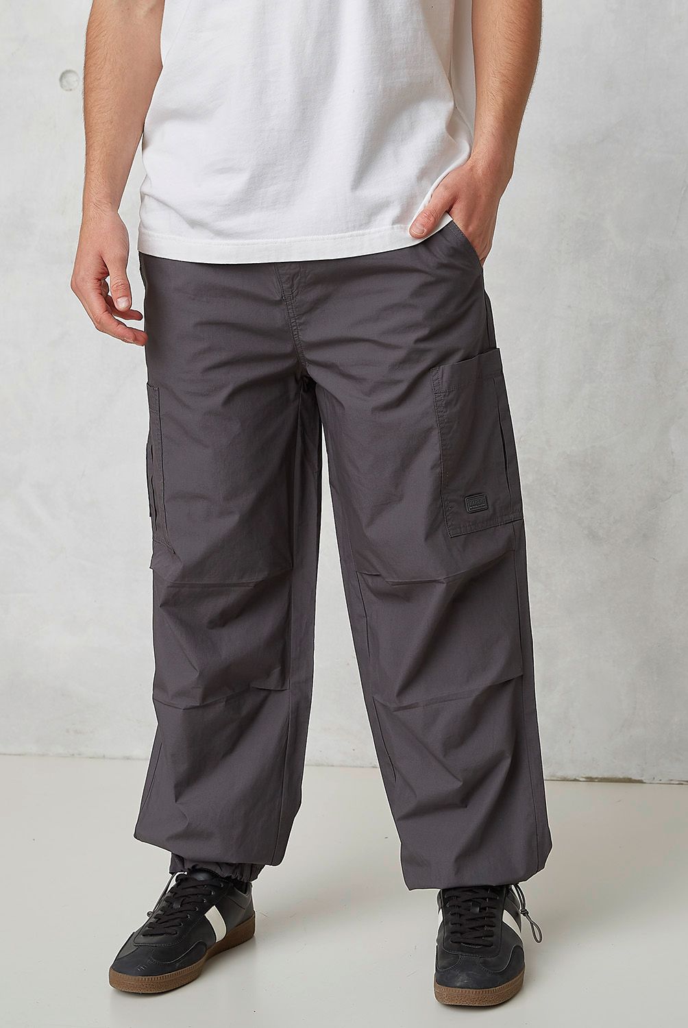 BEARCLIFF - Pantalón Cargo Fit Hombre Bearcliff