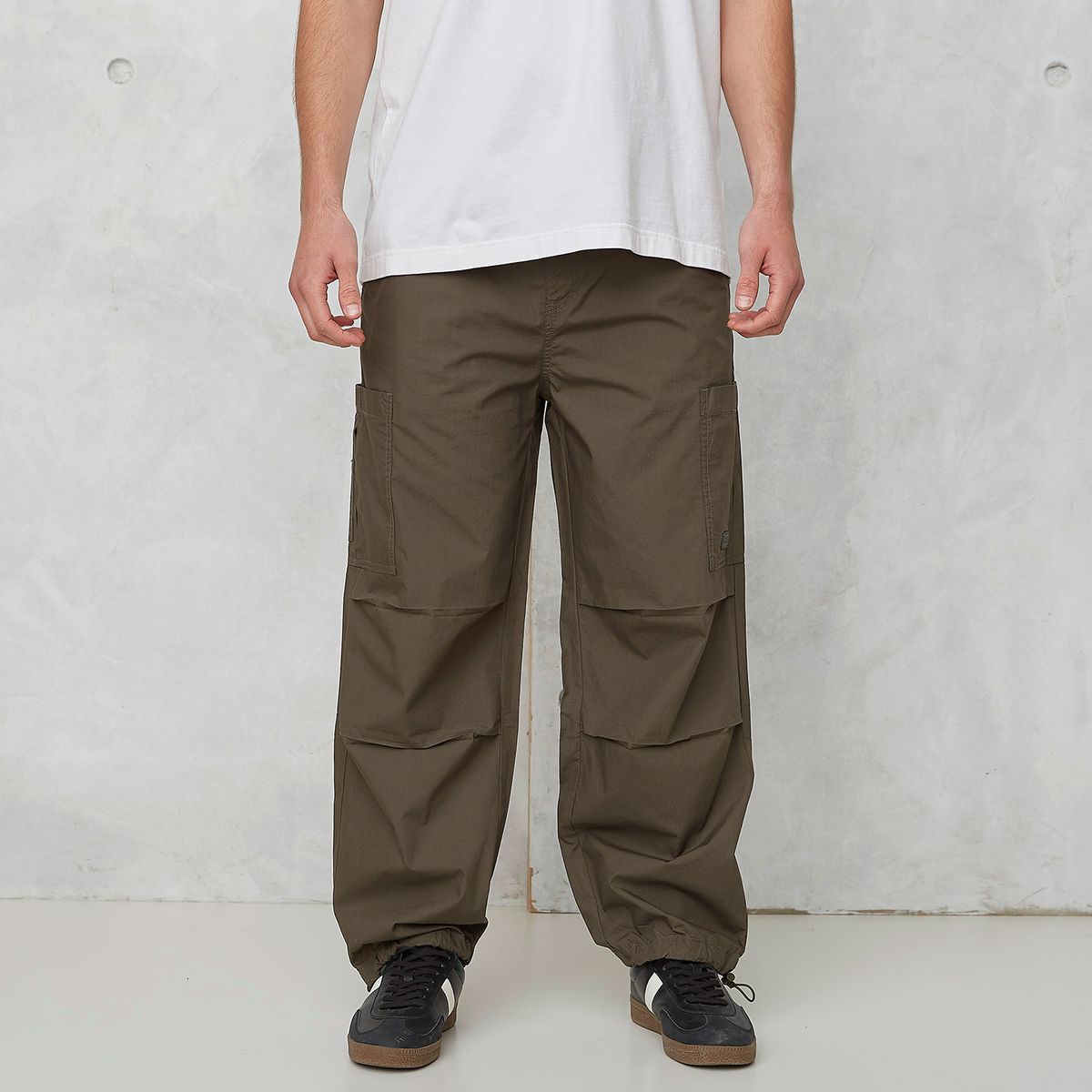 BEARCLIFF - Pantalón Cargo Fit Hombre Bearcliff
