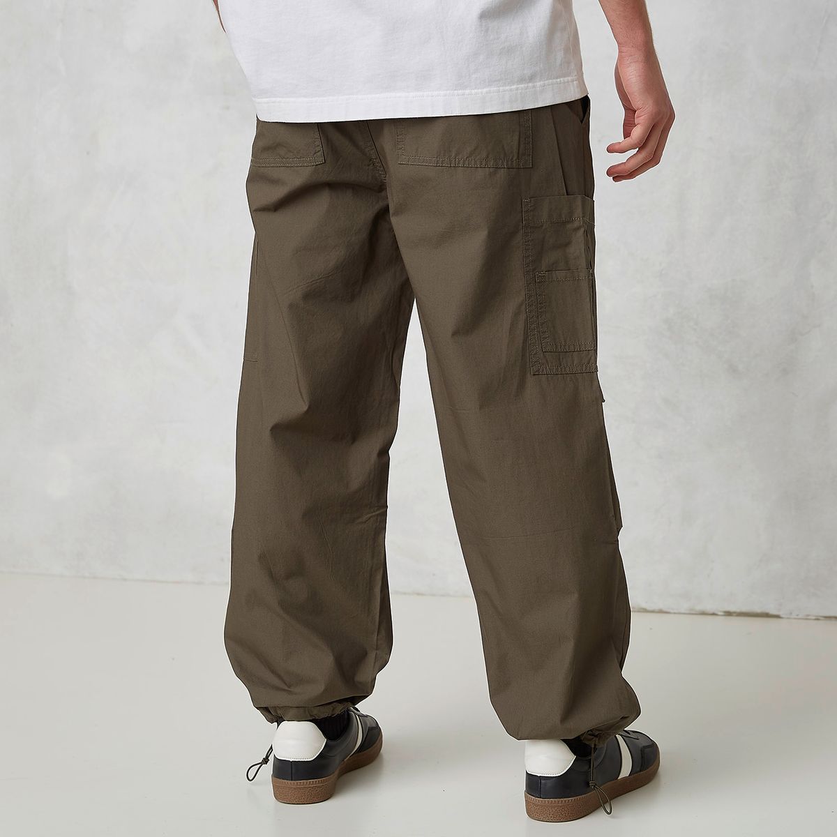 BEARCLIFF - Pantalón Cargo Fit Hombre Bearcliff