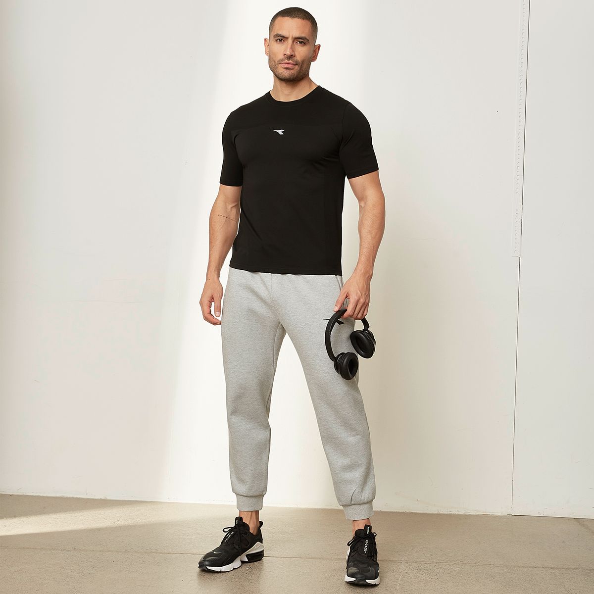 DIADORA - Pantalón Jogger Deportivo Hombre Diadora