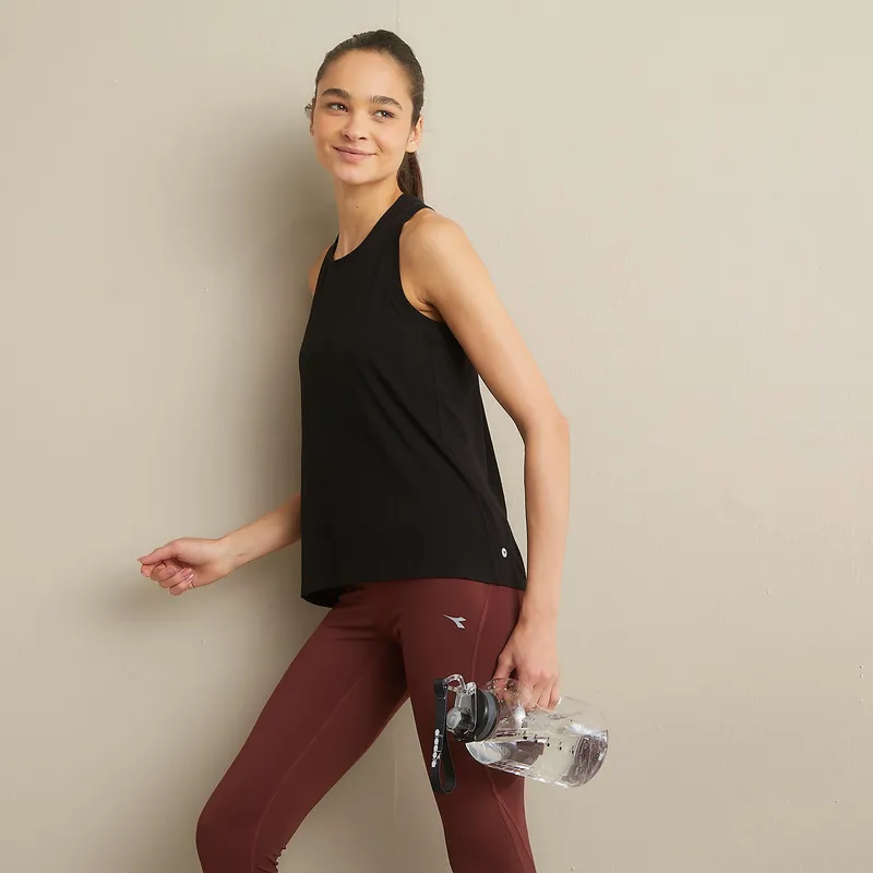 DIADORA - Polera Deportiva Mujer Diadora