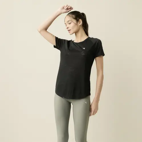 DIADORA - Polera Deportiva Mujer