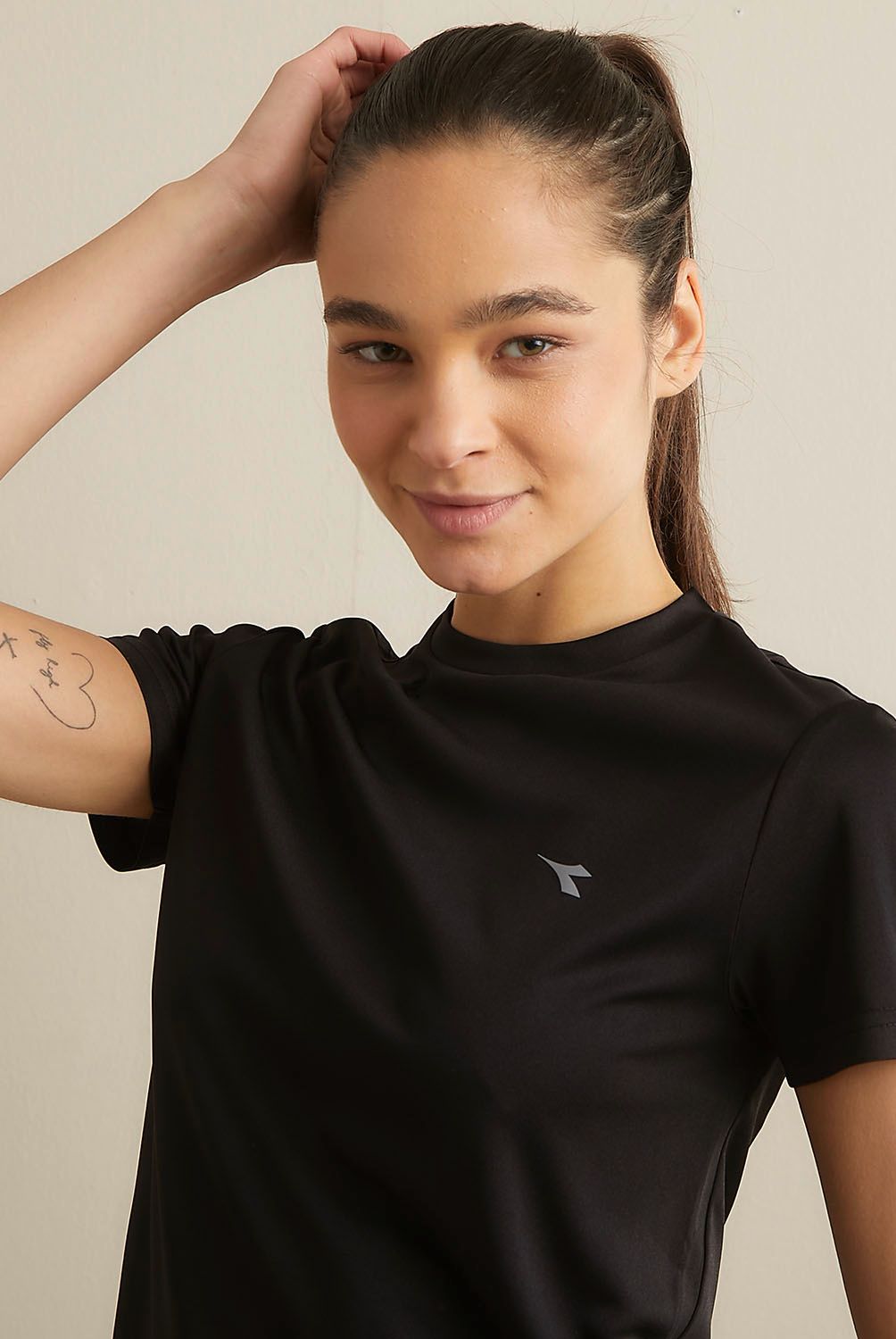 DIADORA - Polera Deportiva Mujer Diadora