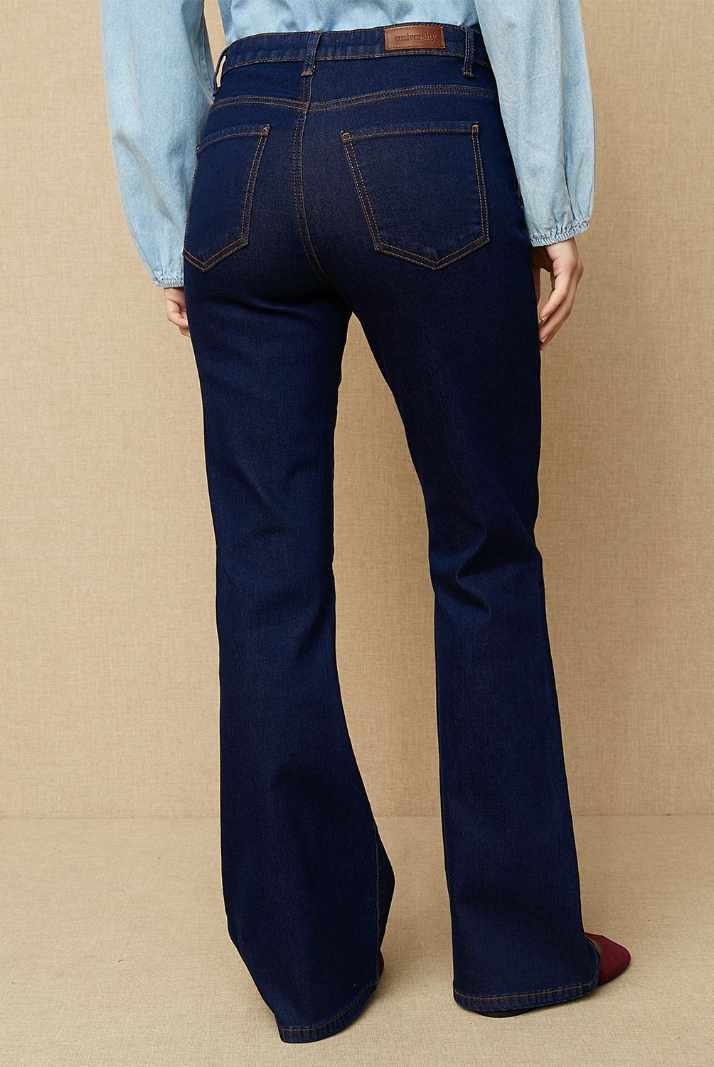 UNIVERSITY CLUB - Jeans Flare Tiro Medio Mujer University Club