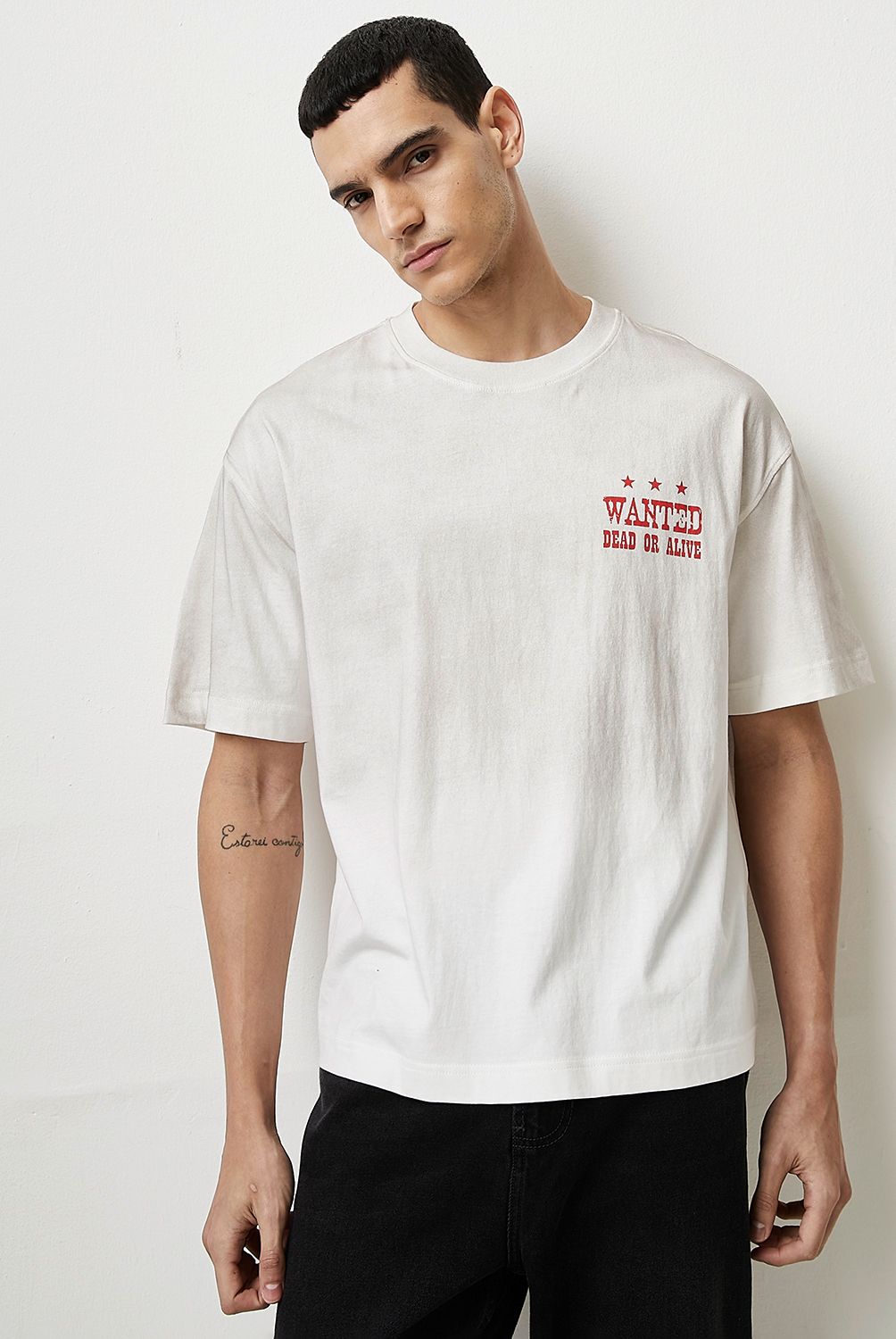 BASEMENT - Polera Manga Corta Hombre Basement
