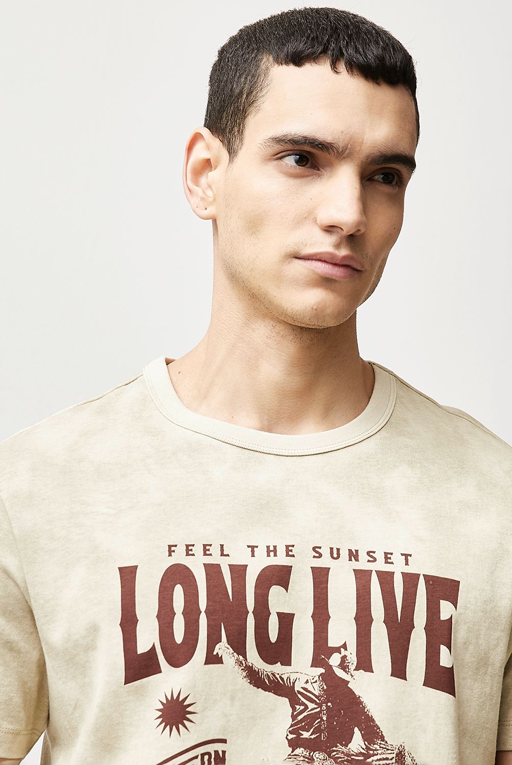BASEMENT - Polera Manga Corta Hombre Basement