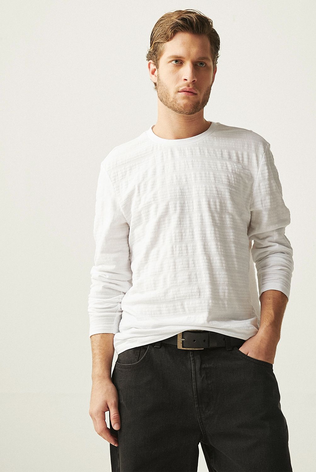 BASEMENT - Polera Manga Corta Hombre Basement