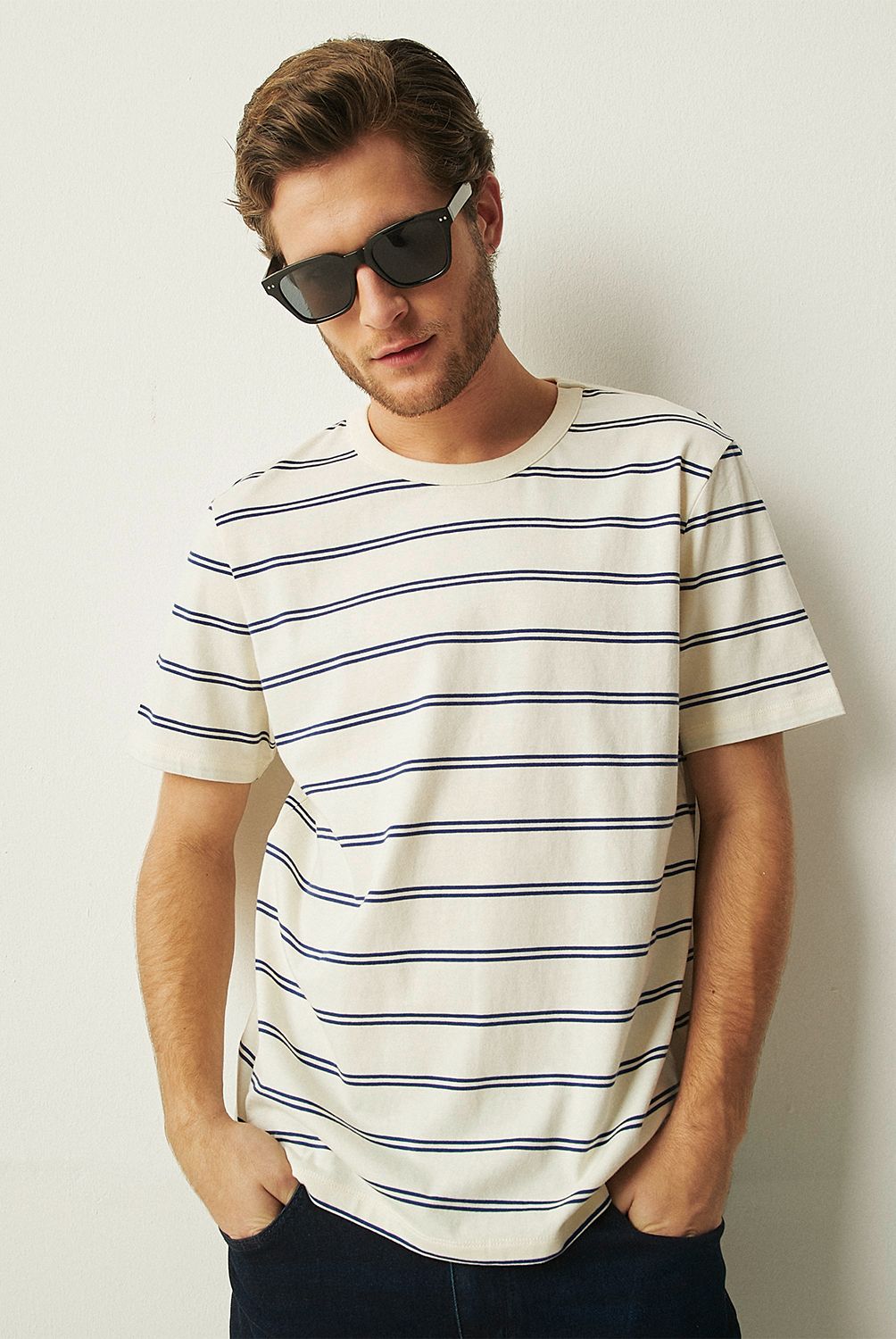 BASEMENT - Polera Manga Corta Hombre Basement