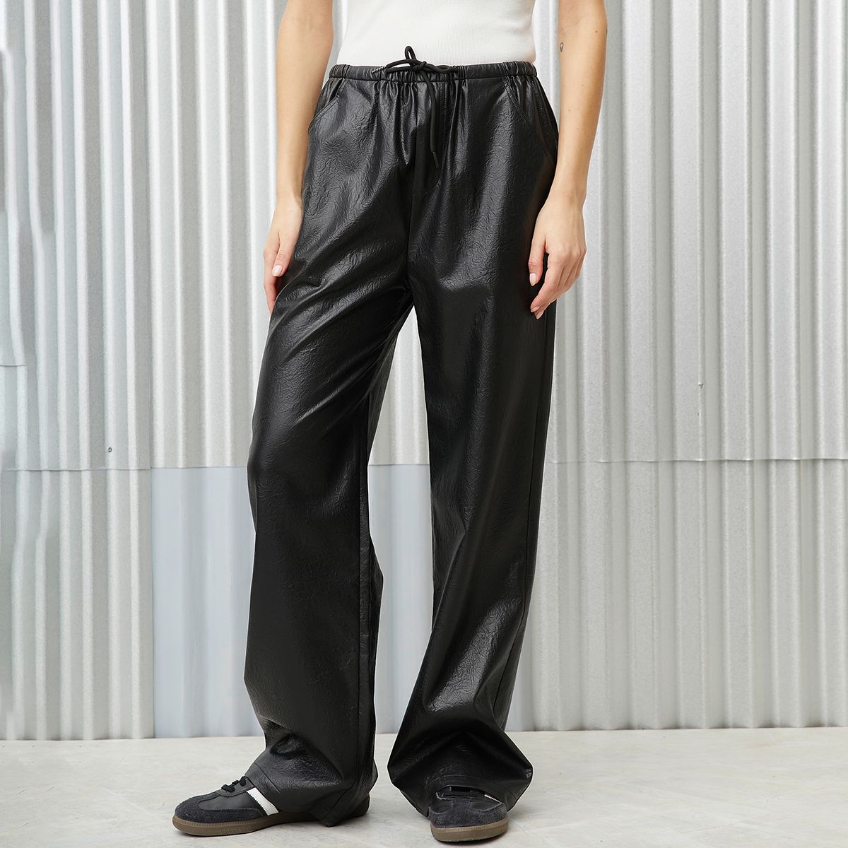 AMERICANINO - Pantalón Baggy Tiro Medio Mujer Americanino