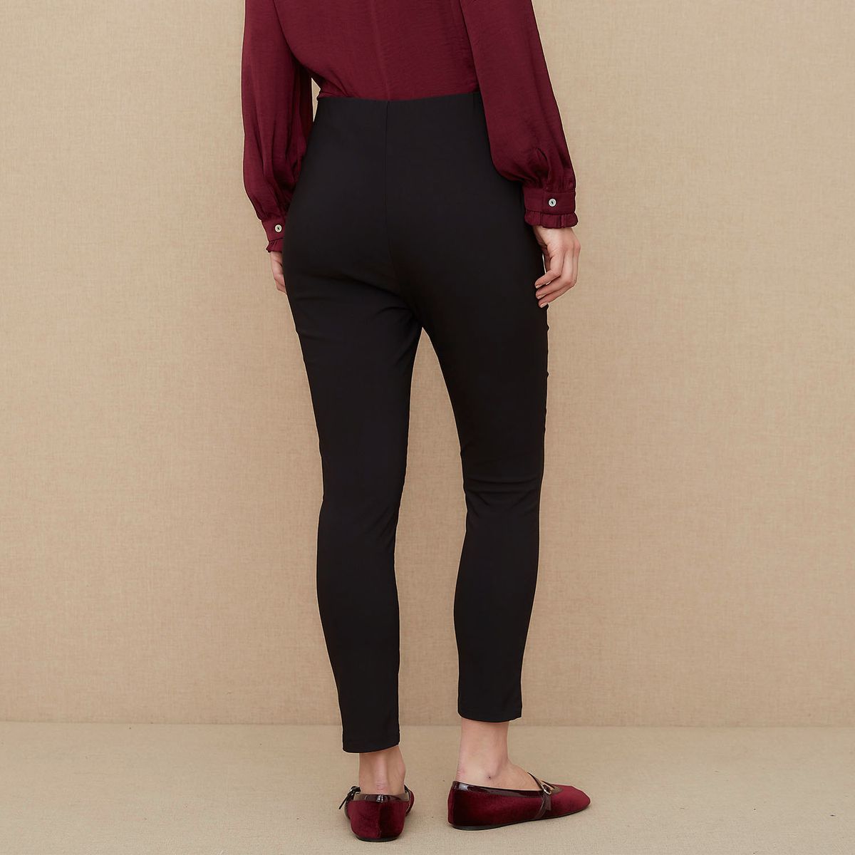 UNIVERSITY CLUB - Pantalón Mujer University Club