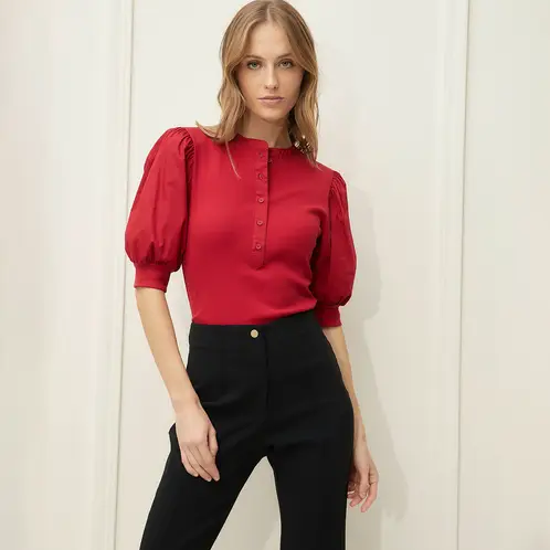 BASEMENT - Polera Mujer