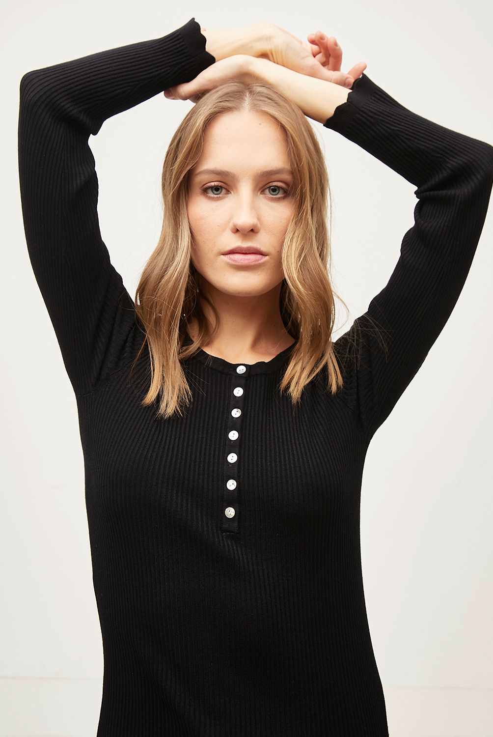 BASEMENT - Sweater Mujer Basement