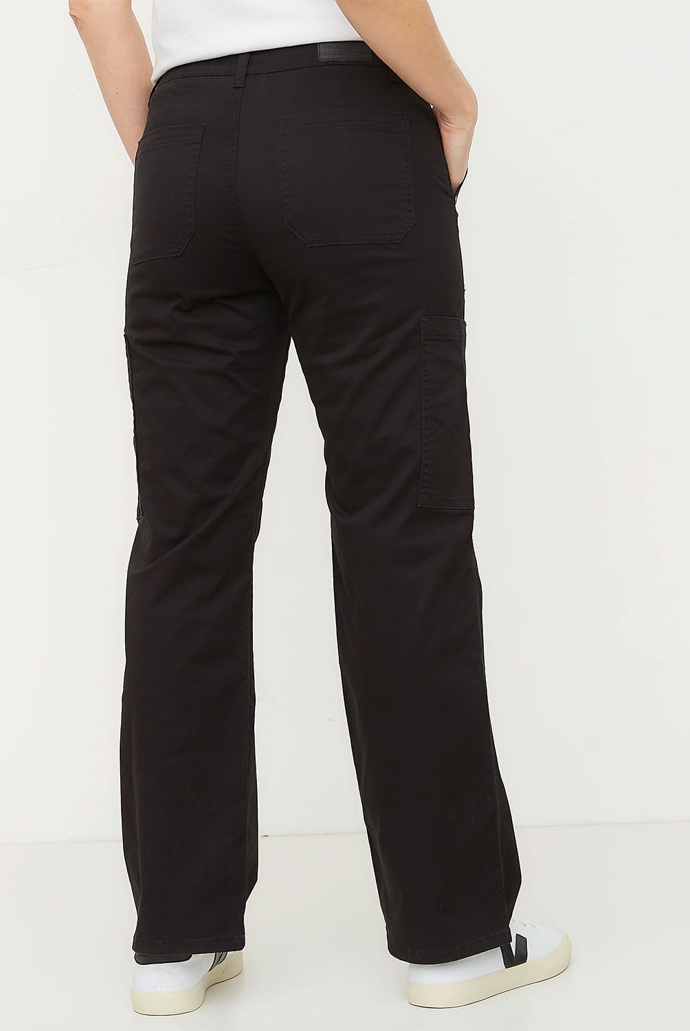 NEWPORT - Pantalón Cargo Tiro Medio Mujer Newport