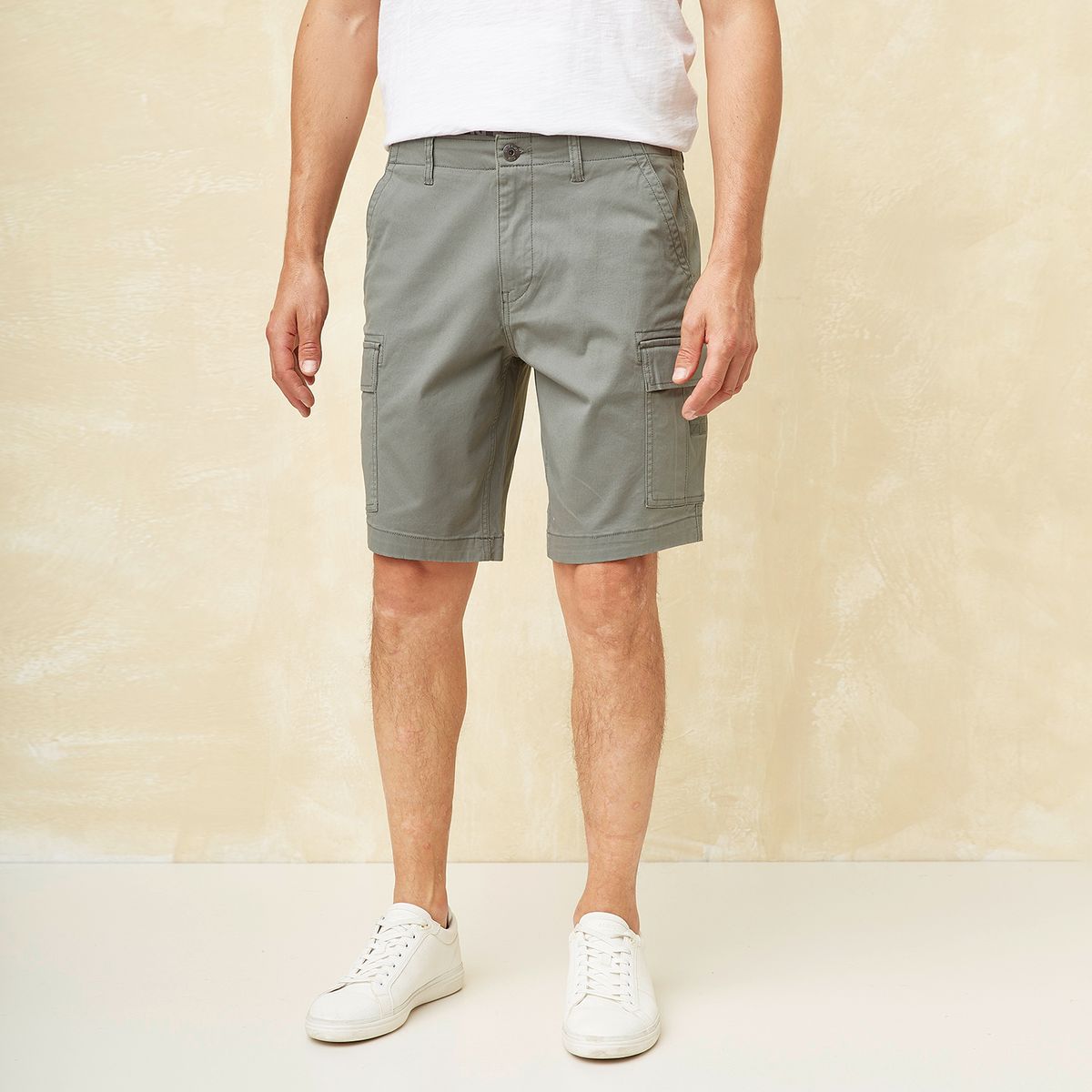 UNIVERSITY CLUB - Bermuda Hombre University Club