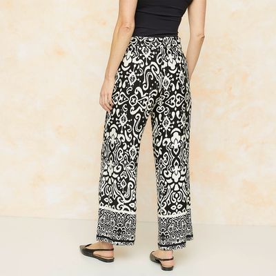 Imagen 2 del producto Pantalón Básico Tiro Medio Mujer