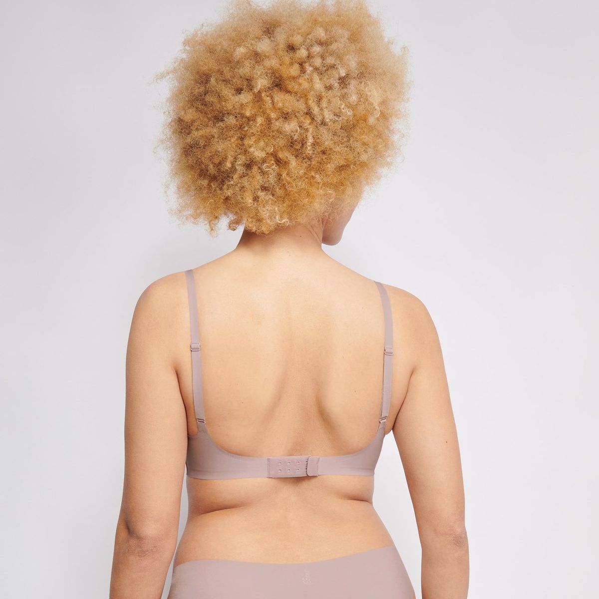 SLOGGI - Sostén Ultra Bra Zero Feel Mujer Sloggi