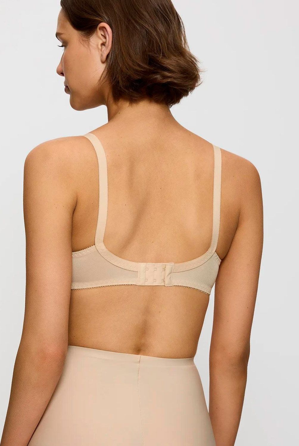TRIUMPH - Sostén Minimizer Mujer Claudette 104 Triumph