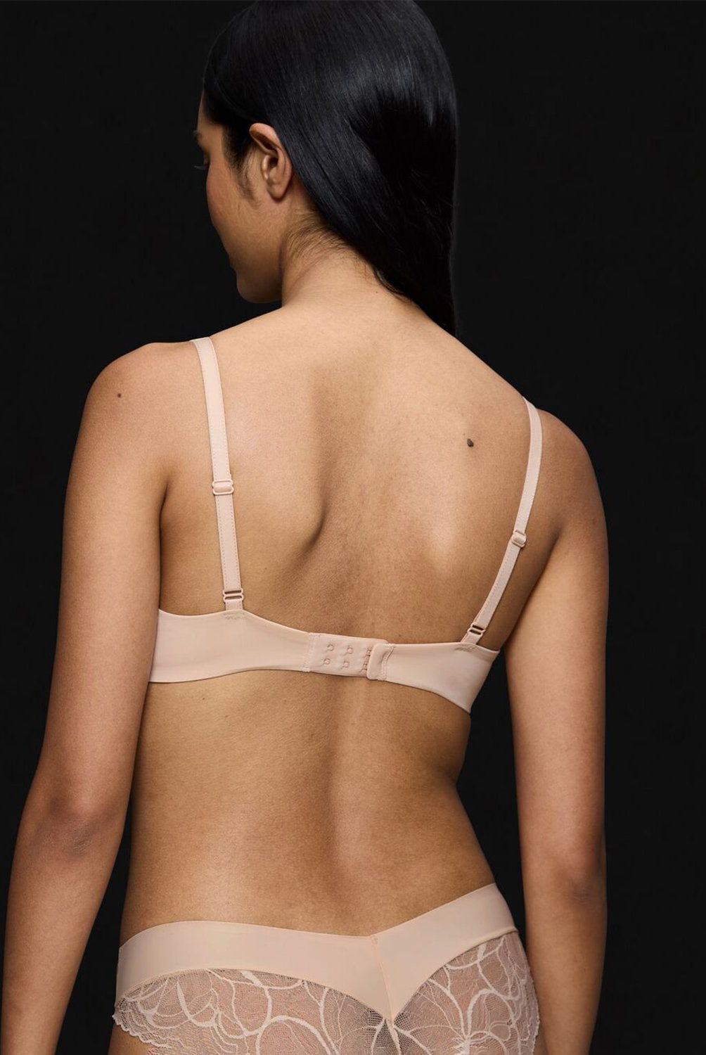 TRIUMPH - Sostén Body Make-Up Illusion Lace Mujer Triumph
