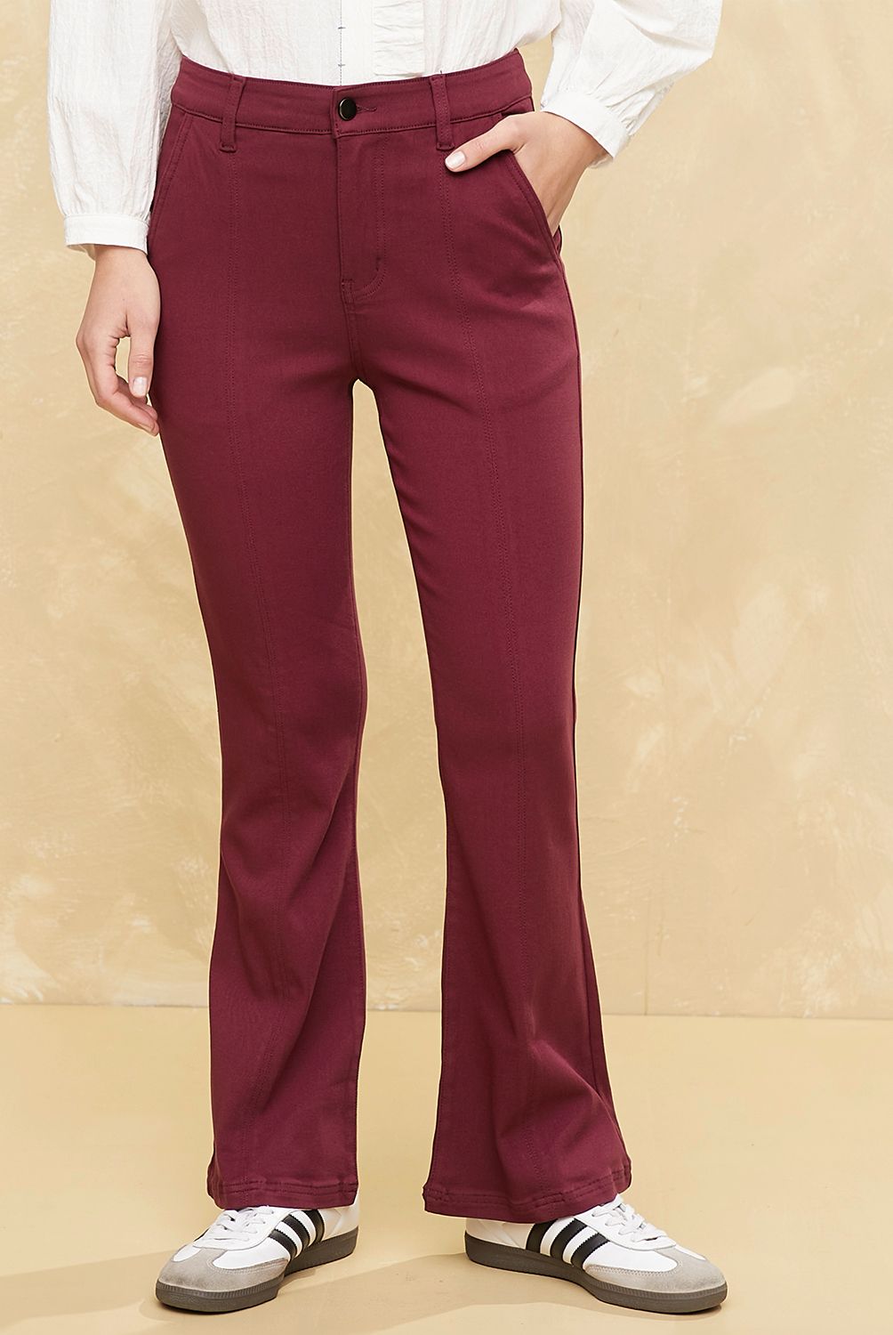 UNIVERSITY CLUB - Pantalón Flare Tiro Alto Mujer University Club