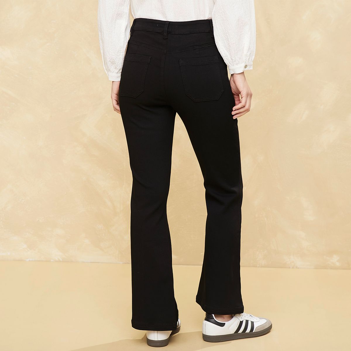 UNIVERSITY CLUB - Pantalón Flare Tiro Alto Mujer University Club