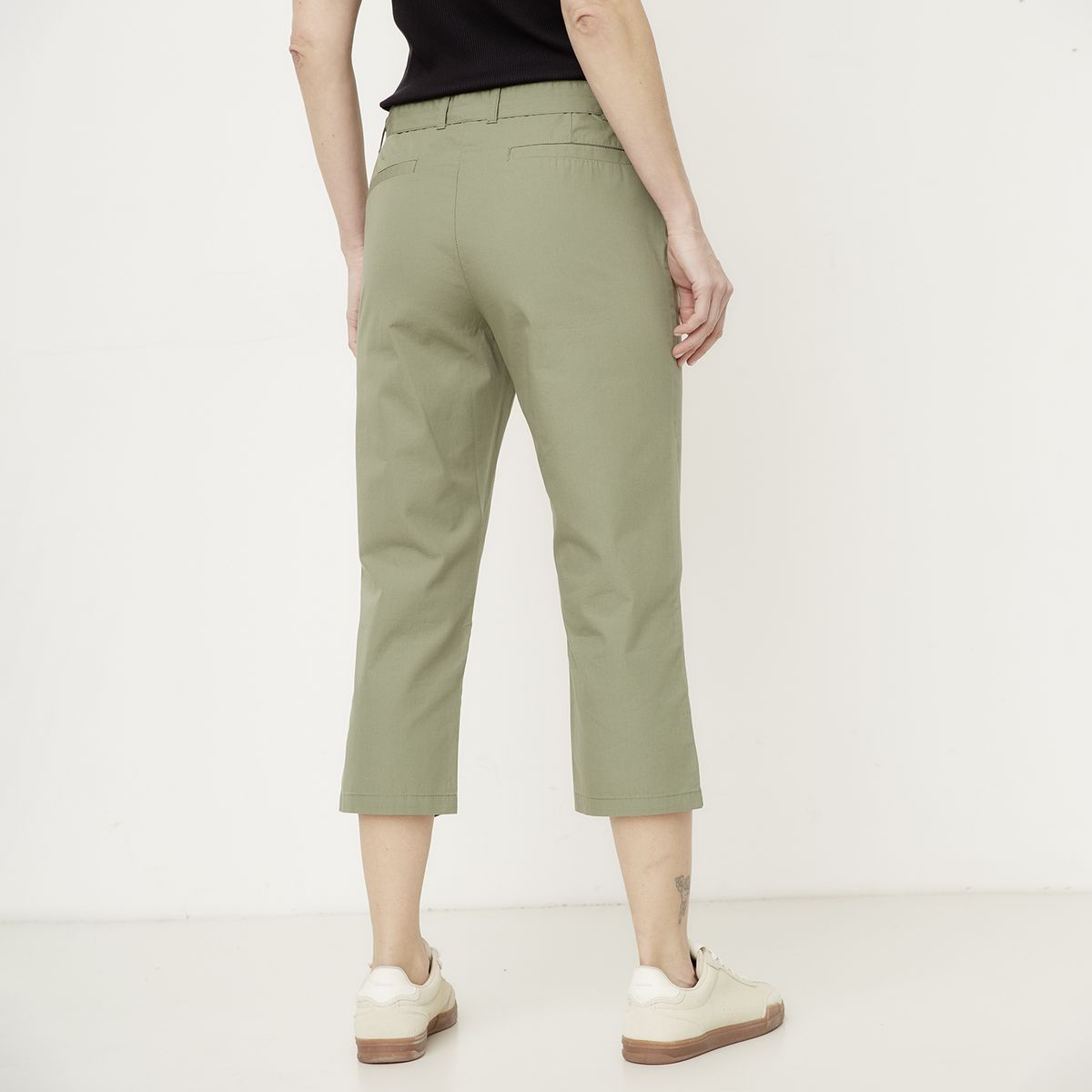 NEWPORT - Pantalón Capri Tiro Alto Mujer Newport