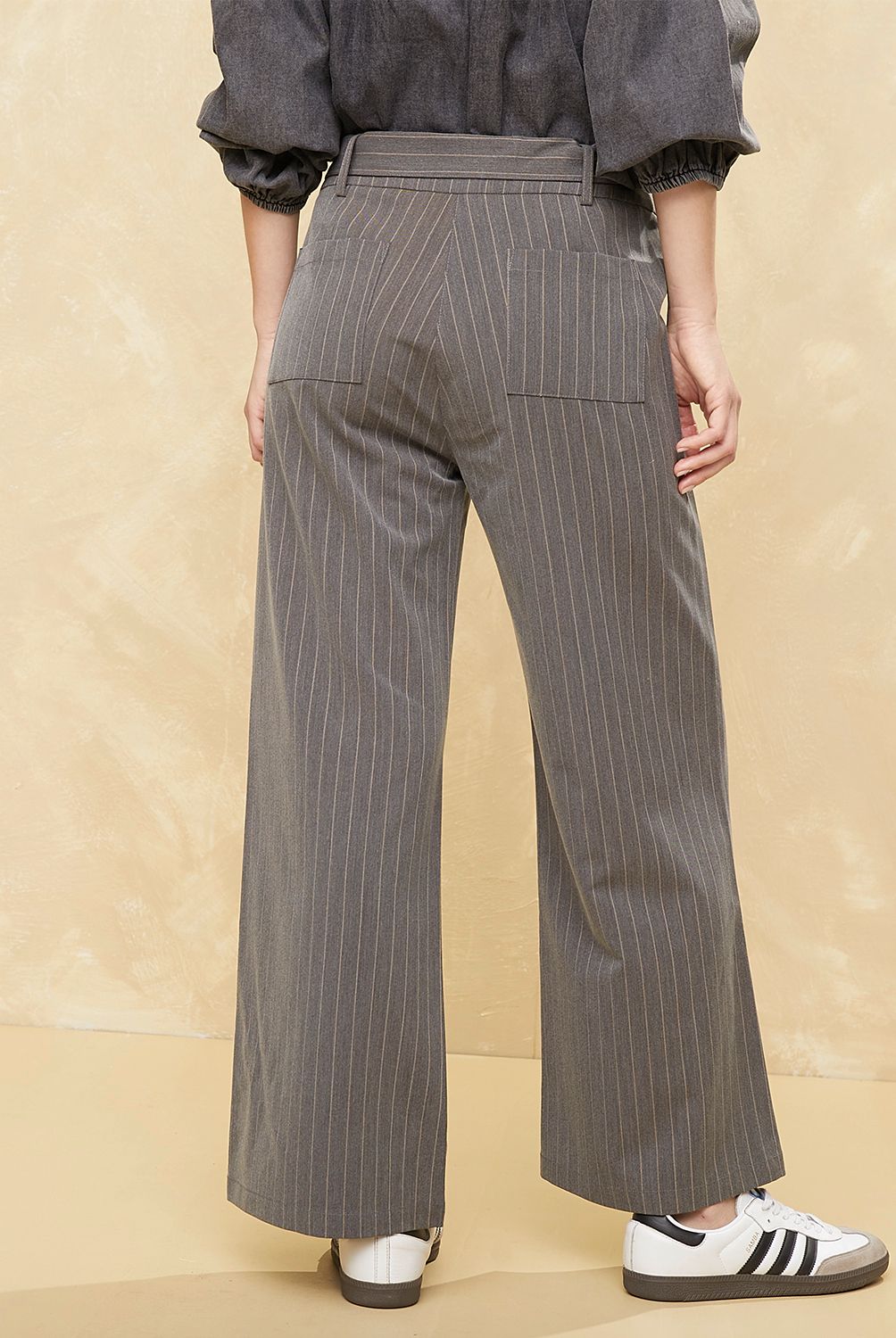 UNIVERSITY CLUB - Pantalón Flare Tiro Alto Mujer University Club