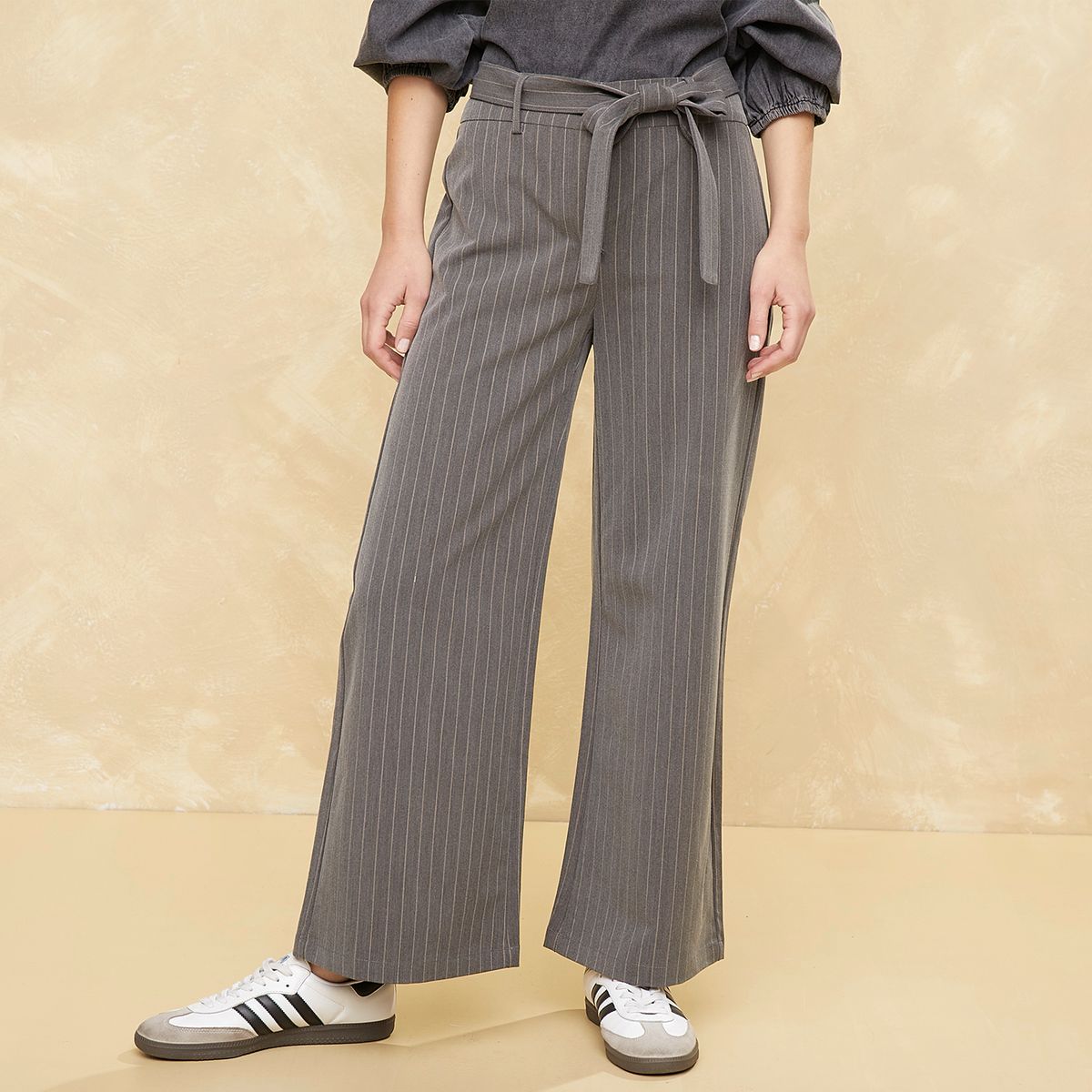 UNIVERSITY CLUB - Pantalón Flare Tiro Alto Mujer Casual University Club