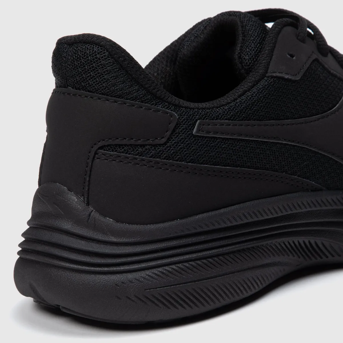 DIADORA - Eagle8 Zapatilla Running Hombre Negro Diadora