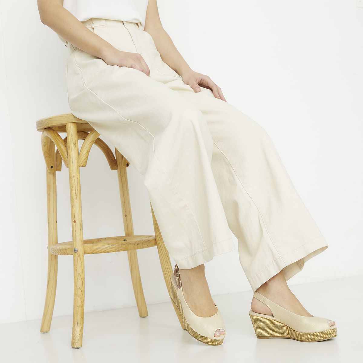 APOLOGY - Ifabri Sandalia Mujer Beige Apology