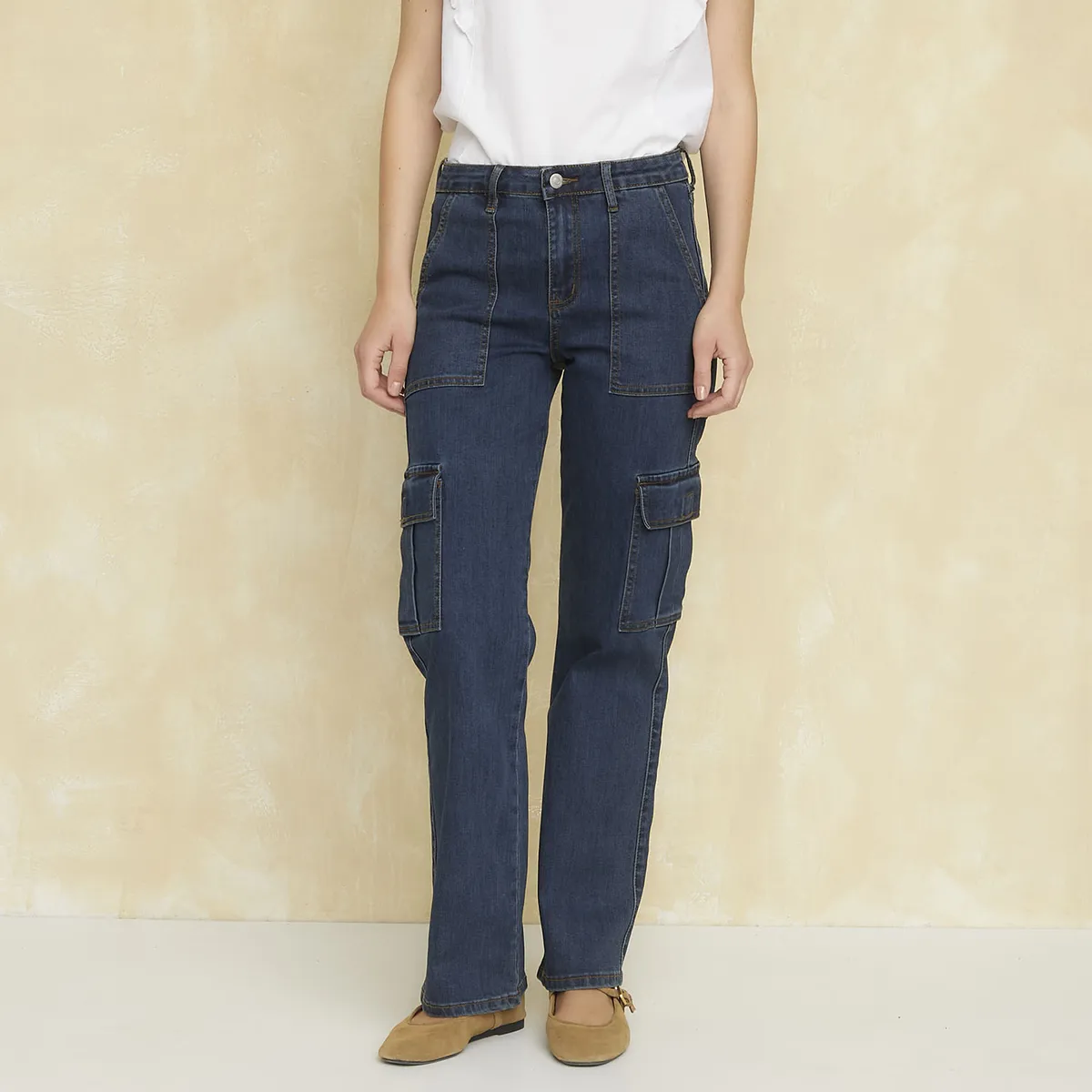 UNIVERSITY CLUB - Pantalón Cargo Tiro Alto Mujer University Club Algodón