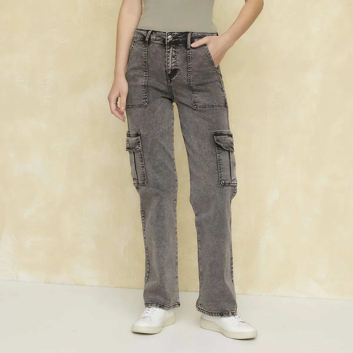 UNIVERSITY CLUB - Pantalón Cargo Tiro Alto Mujer University Club Algodón