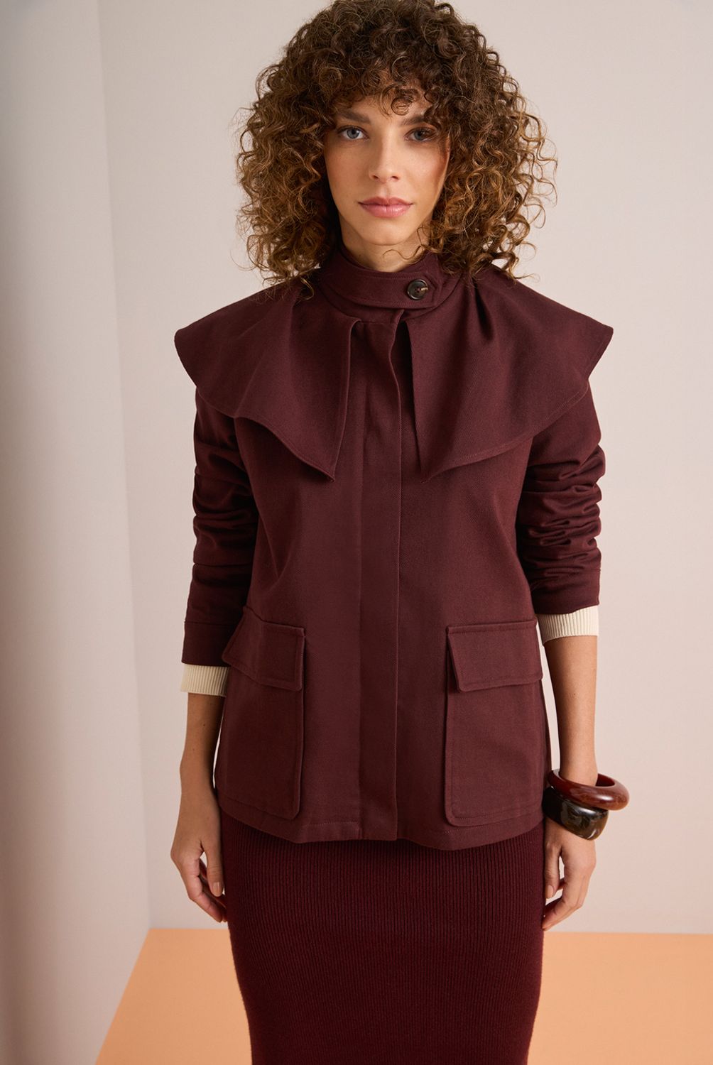 BASEMENT - Chaqueta Mujer Fran Larrain