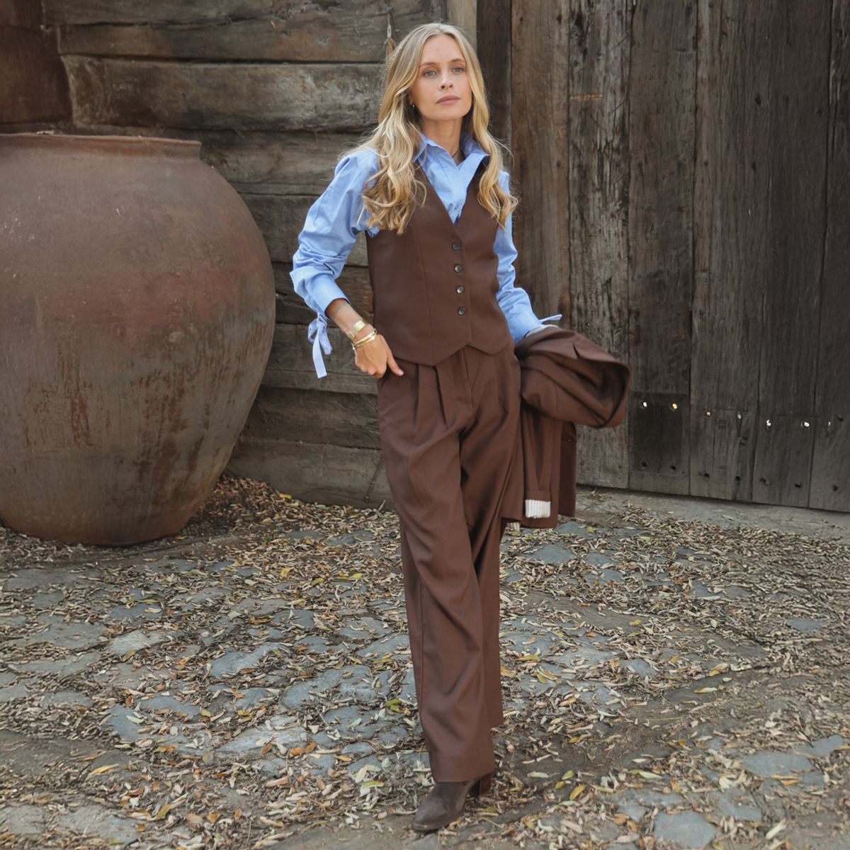 BASEMENT - Vest Mujer Basement