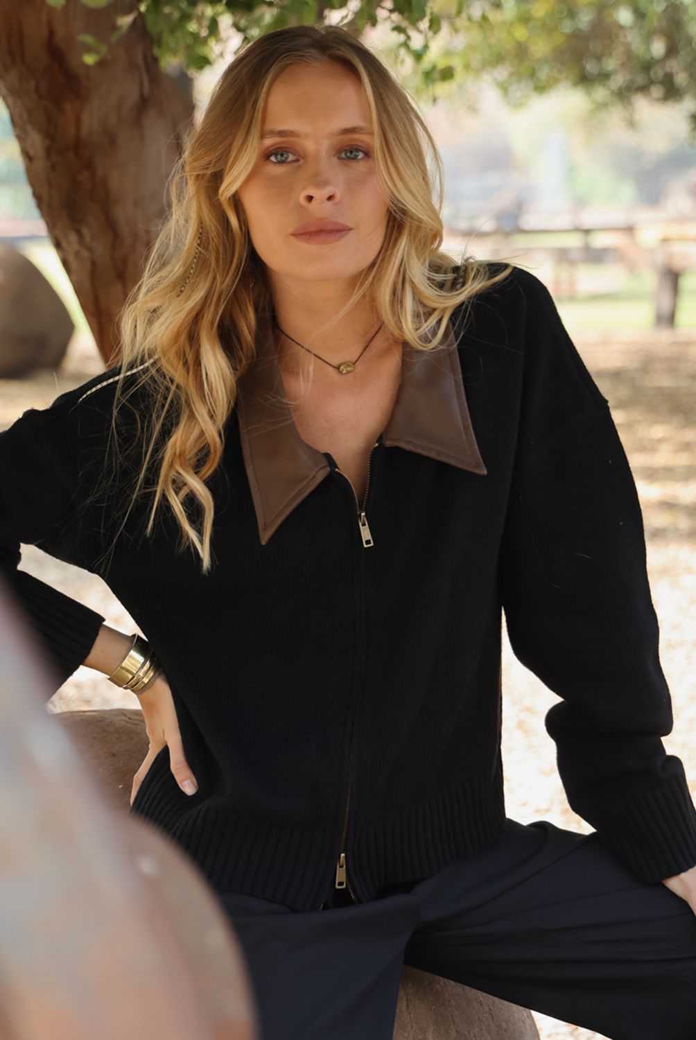 BASEMENT - Sweater Mujer Paula Mekis