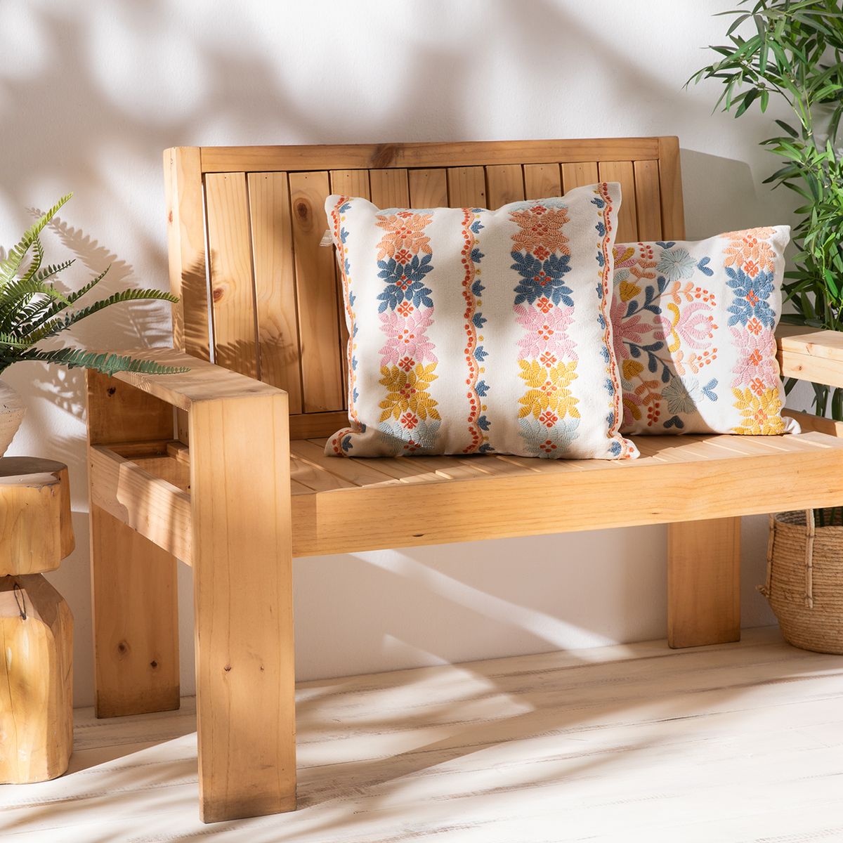 ROBERTA ALLEN - Cojín Folk Roberta Allen