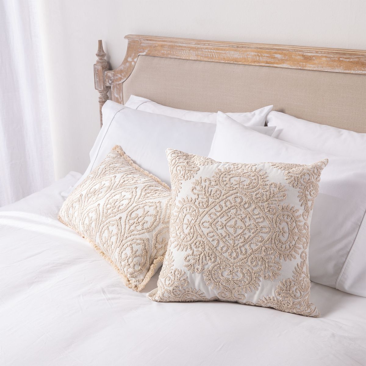 ROBERTA ALLEN - Cojín Veronica Centro Blanco 50cmx50cm Roberta Allen