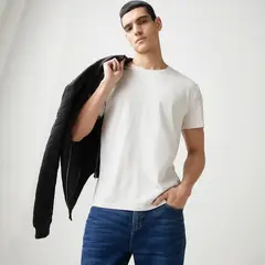 BASEMENT - Polera Manga Corta Algodón Hombre