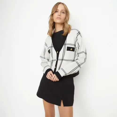 BASEMENT - Sweater Mujer