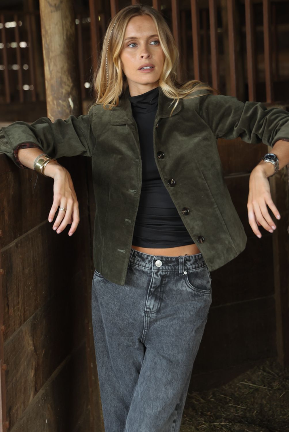 BASEMENT - Chaqueta Mujer Paula Mekis
