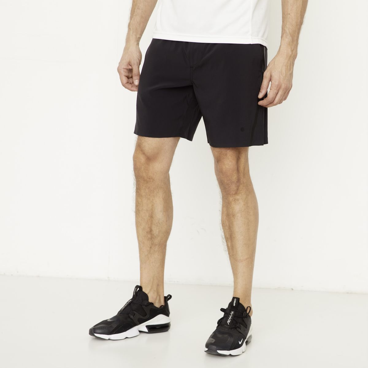 DIADORA - Short Deportivo 8" con Calza Interna Hombre Diadora