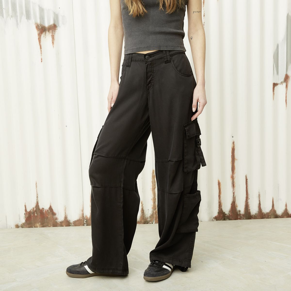 AMERICANINO - Jeans Cargo Tiro Medio Mujer Americanino