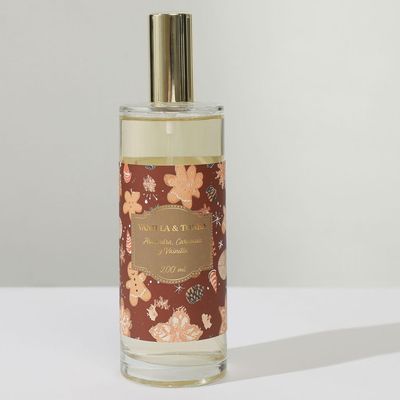 Imagen 2 del producto Spray Navideño Aroma Almendra, Caramelo Y Vainilla 200 Ml