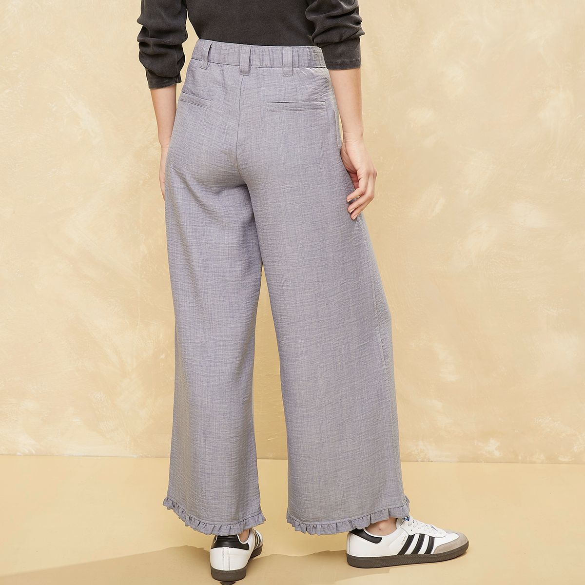 UNIVERSITY CLUB - Pantalón Flare Tiro Alto Mujer University Club