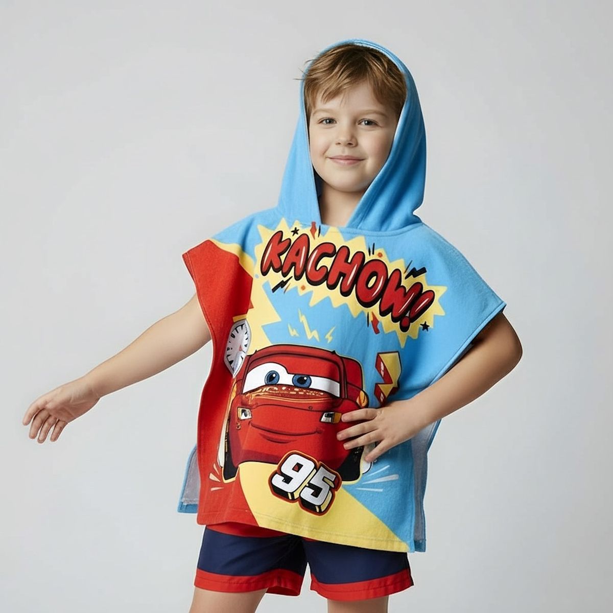 DISNEY - Capucha Capa Cars Rojo 60X120 Cm Disney