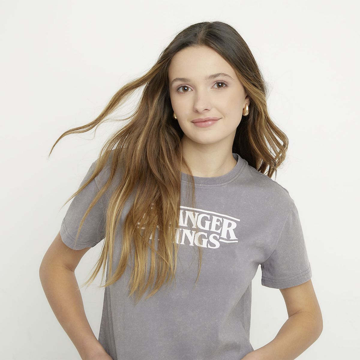 SYBILLA - Polera Stranger Things Mujer Sybilla