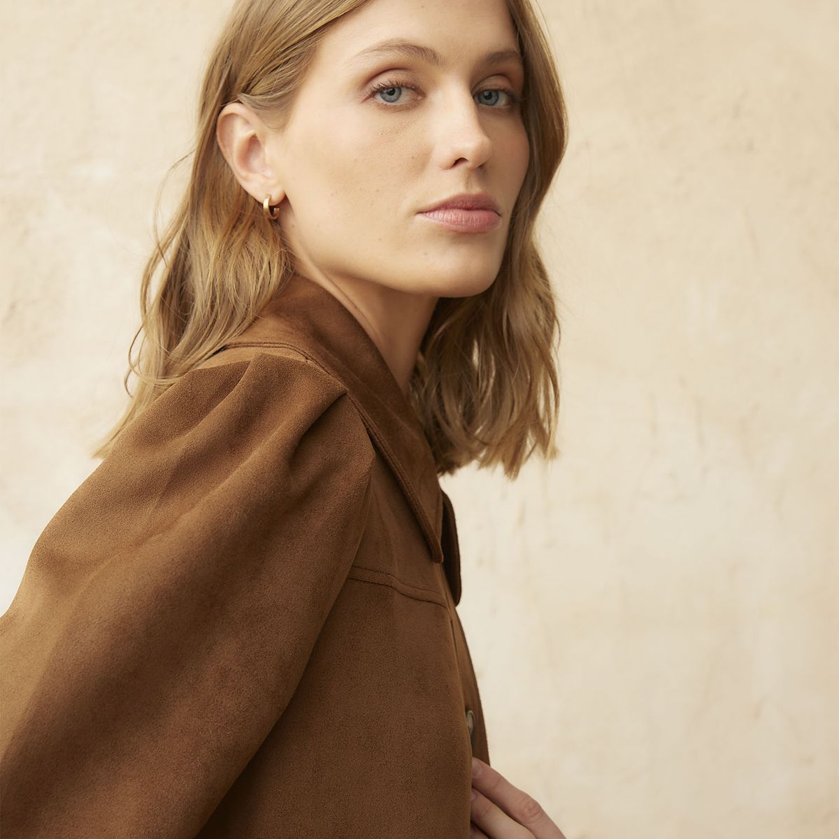 BASEMENT - Chaqueta Mujer Basement