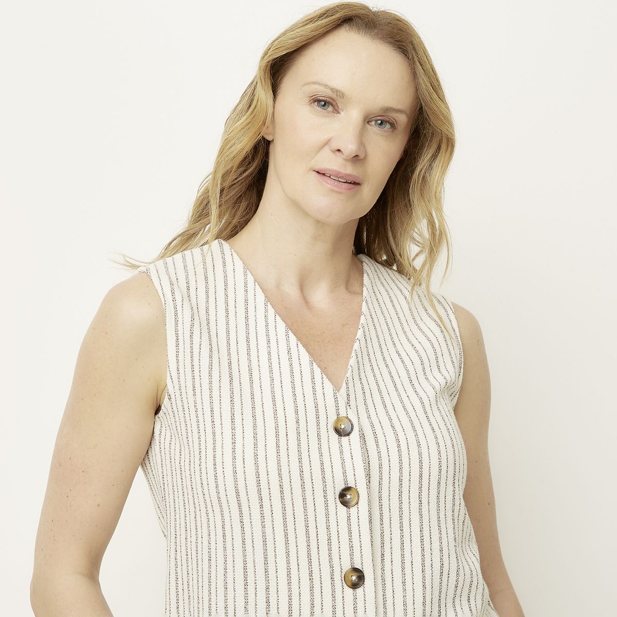 NEWPORT - Polera Sin Manga Mujer Newport